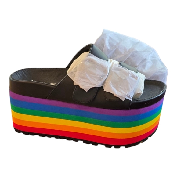 Charla Tedrick Platform - Picture 2 of 4